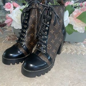 Louis Vuitton Star Trail Ankle Boot